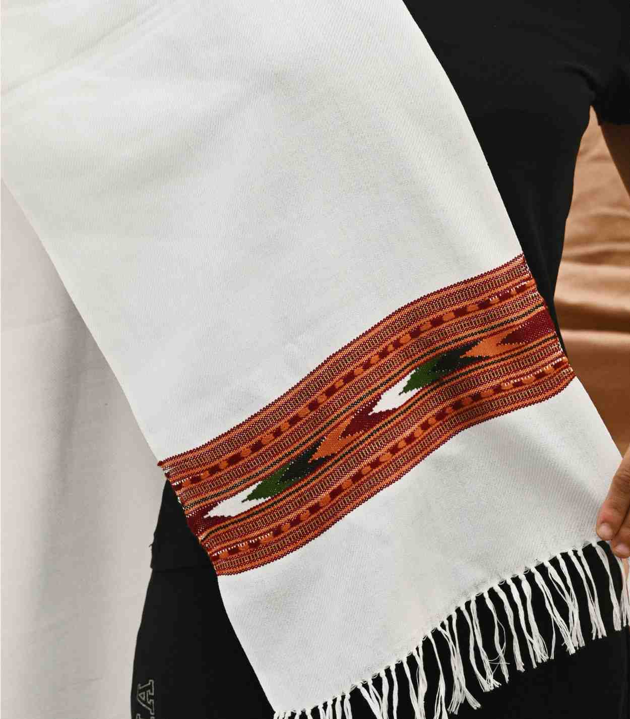 Himachali Handwoven Kullu Pure Wool Muffler – White, Timeless Elegance - Dupattas & Shawls | Buy online on ZillyBuy